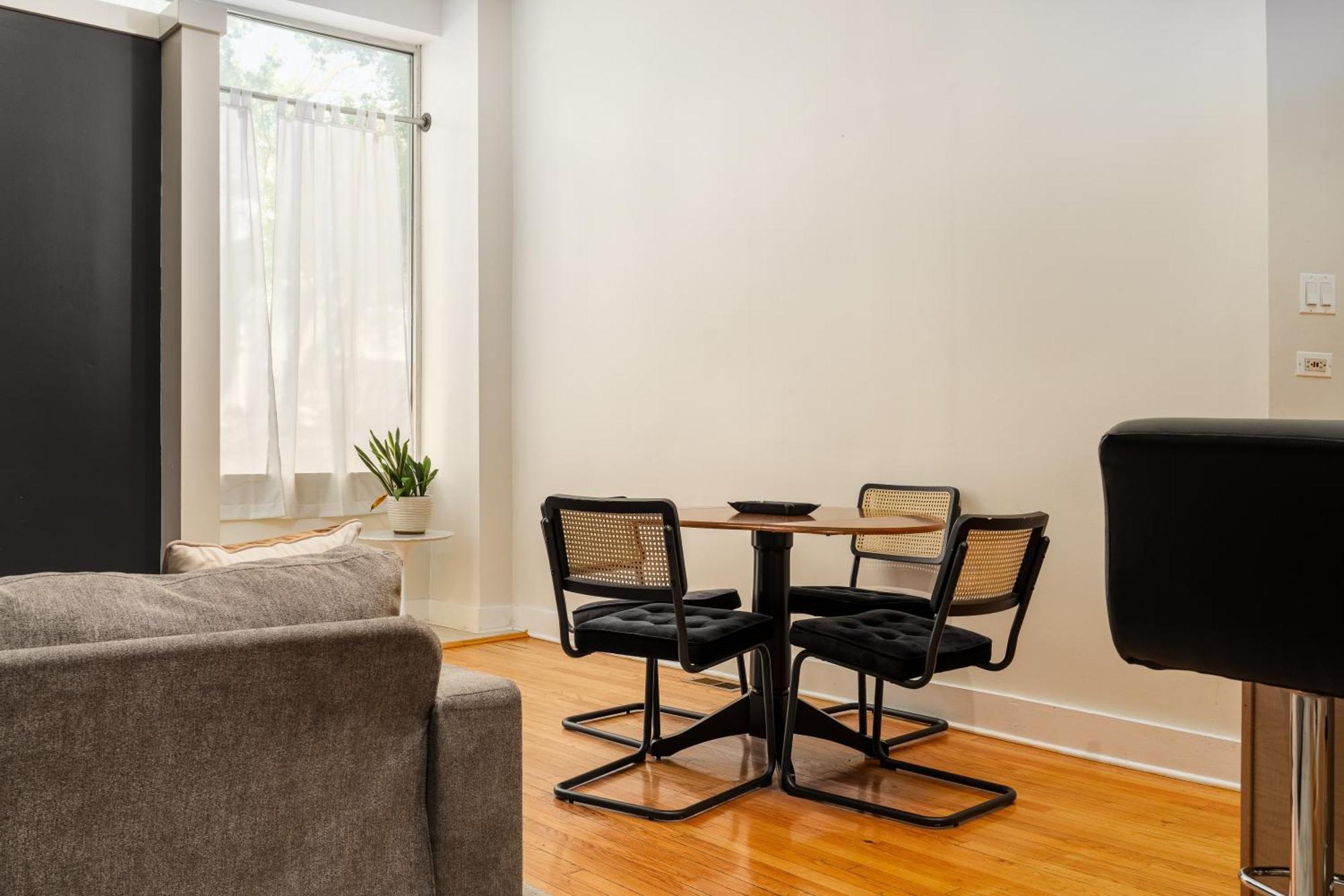 Bucktown 2Br Flat Near The 606 芝加哥 外观 照片